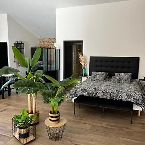 Vakantiehuis Le Vieux Platane, Malissard